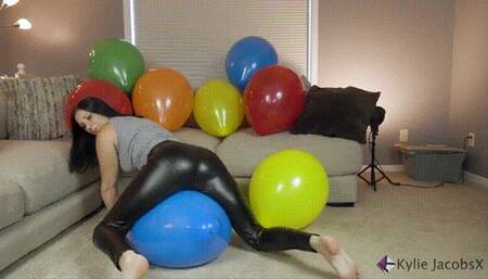 Sexy Big Balloons Sit Pop - Kylie Jacobs - WMV 1080p HD