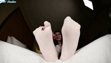 Lexi, new model, big soles!! Sock tease! - MP4