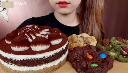 Asian Princess Yani ASMR Chocolate Feast Pt 8 creamy puffy chocolate sponge cake Cream LOVERS Food Porn Fetish Chewing Licks Noisy Swallowing Close-Up No Talking tight Red Lips