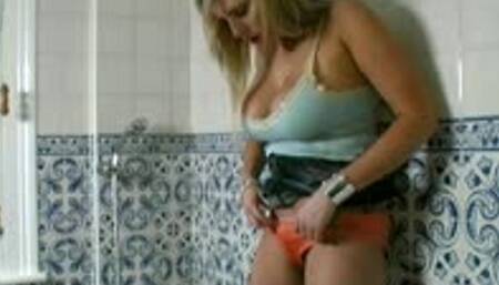 Skymouse-Wet Panty Masturbation-Kat