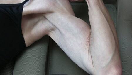 Lilly, her biceps, the back seat, the muscle worshipping