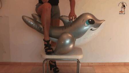Inflatable Dolphin under sweet ass