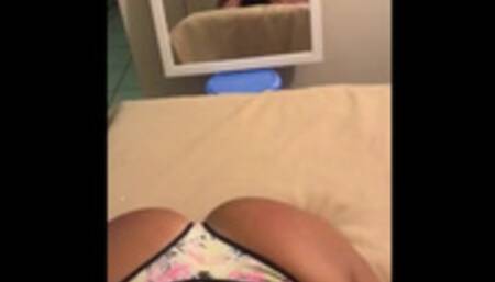 Amazing blowjob with her ass in the mirror, I need to cum in your throat