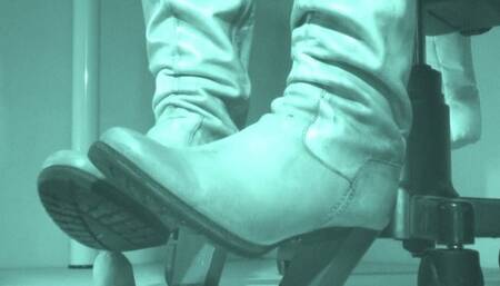 Tiny cock has an ejaculation under her huge knee high leather boots - Cam 1
