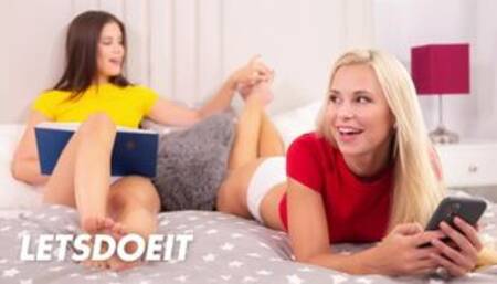 BFFs Lola Myluv & Caprice Get Bored So They Start Making Lesbian Sex Together