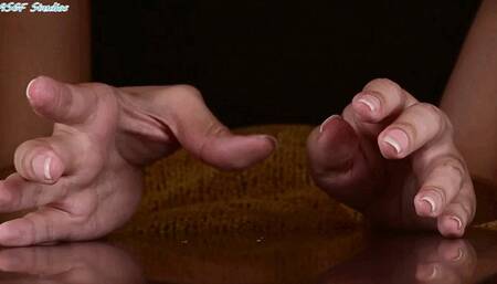 SMD 's perfect fingers and nails squash wee ones!! - MP4