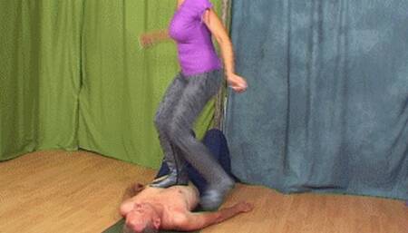 Daliah's slave walk-over, MP4-SD