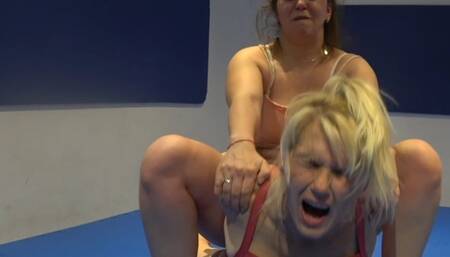 Jeanne Hunter vs Cheetah