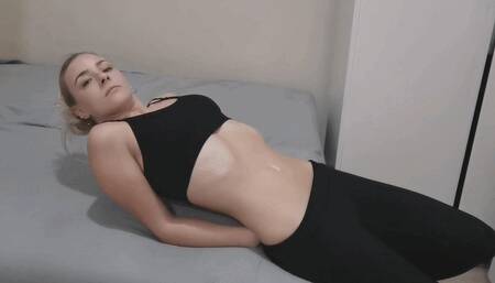 Oily stretching and stomach vacuum MP4