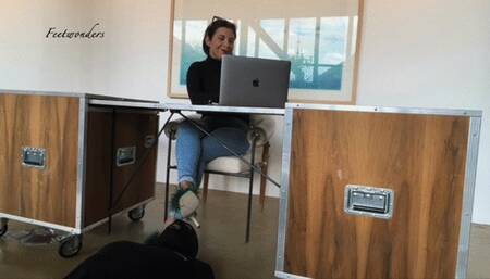 Footrest for the boss