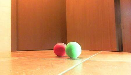 Guarda che fine fanno queste palle sotto ai miei piedi !le schiaccio e le calpesto pensando siano le tue palle inutili hahahahaaha useless ballslook what happens to these balls under my feet!i crush them and trample them thinking they are your useless bal