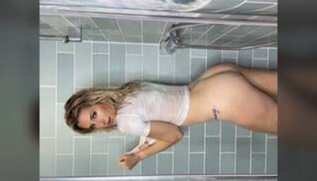 S@r@h J@yne Dunn Hot Ass Cum Tribute 2