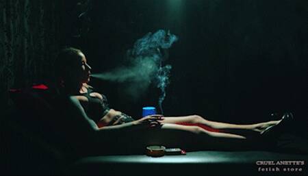 Dim light, smoke 4K MP4