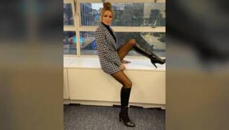 Amanda Holden Hot Legs And Pussy In Boots Cum Tribute