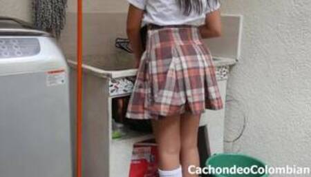 SHE FUCKED HER SCHOOLGIRL NEIGHBOR AFTER WASHING THE CLOTHES! BEFORE HIS MOM ARRIVES