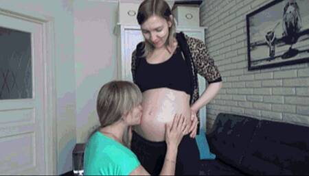 play with her pretty belly button Bl b