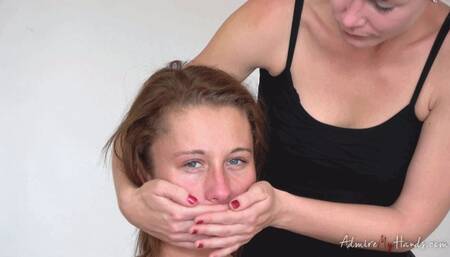 Dominatrix Veronica choke her sub Pauli (HD)