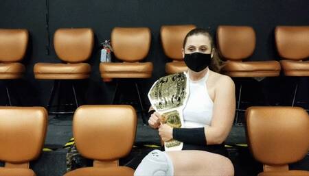 I'll make you drool: Beast vs Beckie