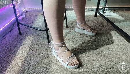 Fat Secretary - Fat Shaming and Food Stuffing with Laura Fatty