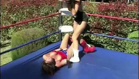 WONDER WOMYN LOW BLOWS  pt 3 hp338 wmv  - HD