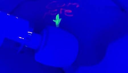 VisceralVixen69's blacklight Bad Dragon Ride & Creampie
