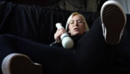 BigTittyGothEgg - Cumming Home after a Long Day