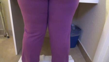 Mandy puts on makeup