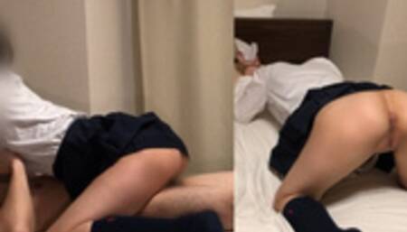 制服彼女の子宮密着グリグリ騎乗位が気持ち良すぎて我慢できずそのままホールド大量中出し！