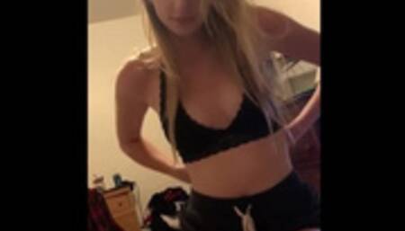 Blowjob and Ride to Orgasm Amateur Blonde Girl. I Met on DateFree, Eu