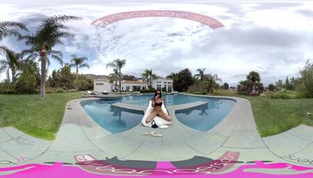 VR Bangers-[360°VR] Slutty LATINA Raven Bay masturbates and CUMMING LOUDLY
