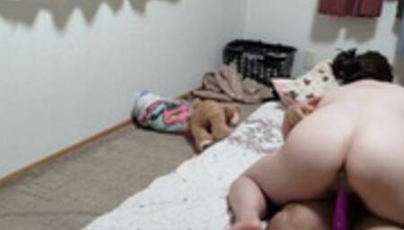 Fat woman who has sex after serving while inserting a vibe (ass fixed point camera)