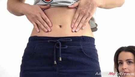 Admire My Belly - Nicole's belly and belly button (MOBILE)
