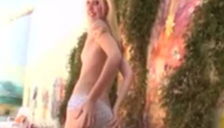 Tattooed Teen Sucks Dick Outdoors