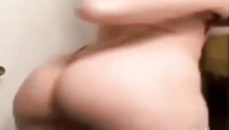 Y Sit GetteUp Twerking Compilation Porn Videos