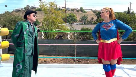 Super Stinkface Girl vs The Riddler