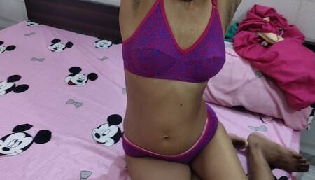 Young Indian hot and very sexy college girlfriend slim body and hairy pussy