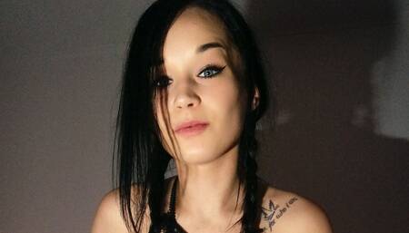 Masturbating with dildo on cam
