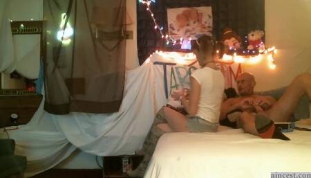 Caught daddy jerking to girls my age. Pt1