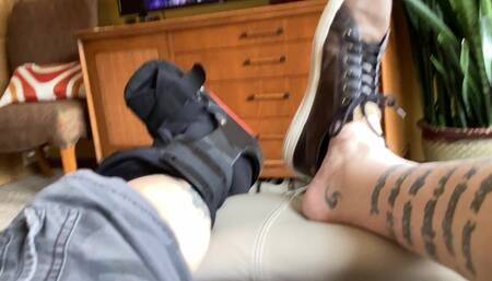 broken leg fetish
