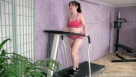 Krissy Lee Enjoys Doing A Naked Workout Today