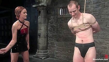 Sara Faye - Latex Dominatrix