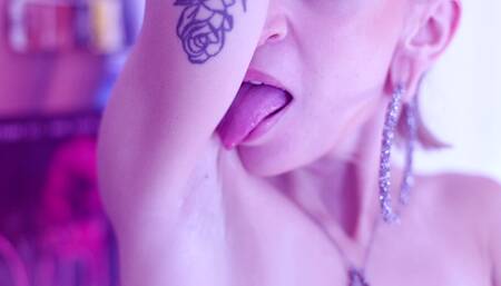 Armpit Fetish Masturbation