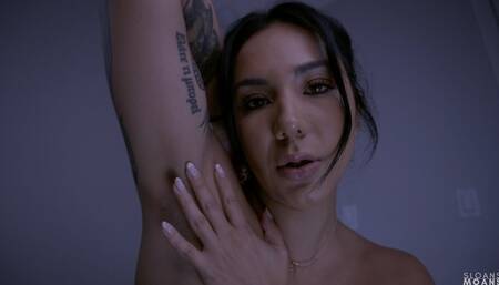 step-mommy helps with your nightmares 4K