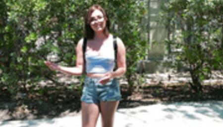 Leana Lovings - Losing Her Nerdinity in HD