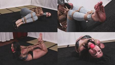 Scarlett - Her first session (mobile)