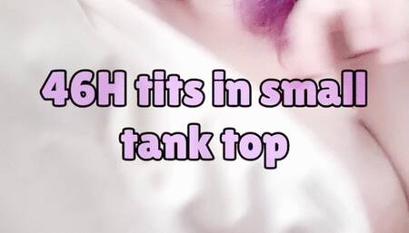 46H tits in small tank top