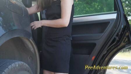 Pee trough my short shorts - Changing her wet clothes outdoor