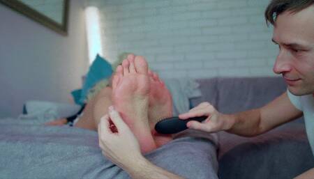 Tickling Time For Olena - 4096x2304 - 4K