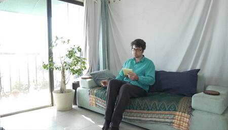 Horny stepdaughter begs stepdad to fuck her long and hard