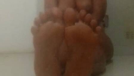 Holy Church Girl Fare Angle’s Tities Out, Naked & Juicy Soles Side 2 Side with Toe Wiggles